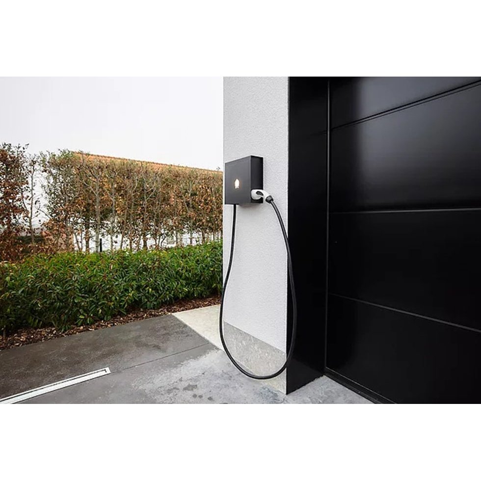 Smappee EV Wall Business 3-fase max. 22kW - met vaste kabel 8 m - zwart